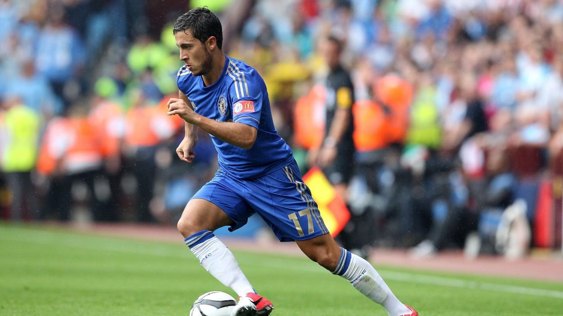 法兰克福后场稳固保障前场推进自由，法兰克福青训