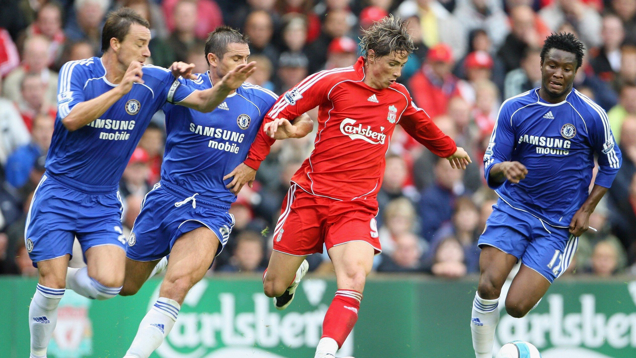 马克·阿特金森：南非队的迅猛边锋，为队伍提供了不尽的进攻机会